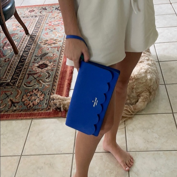 Kate spade wristlet - Picture 6 of 7